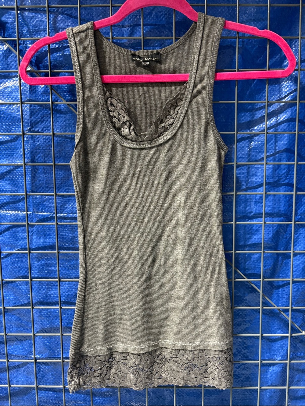 Sleeveless Lace Trim Tank Top